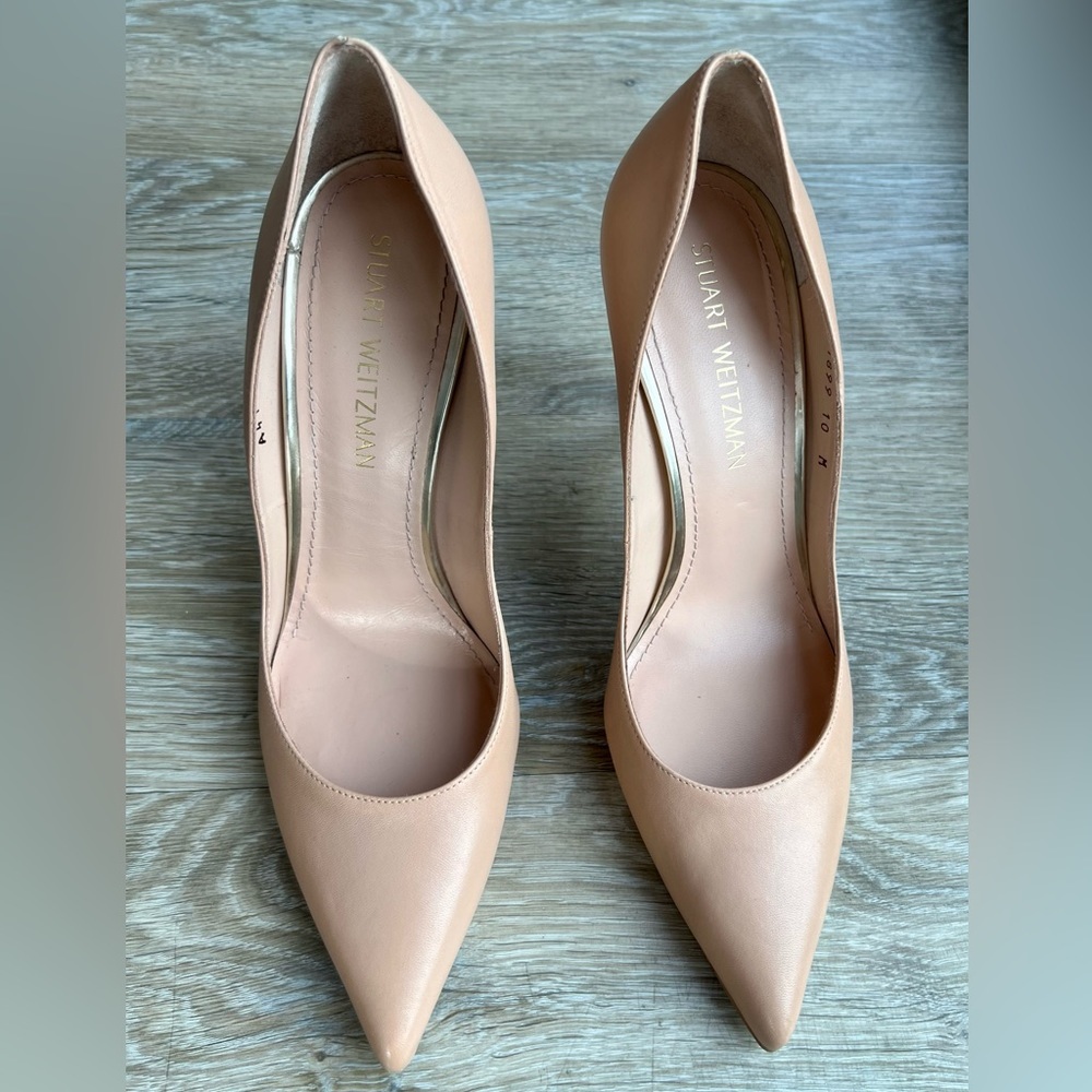 Stuart Weitzman Nude Leather Pumps | 110mm Heel- Like new condition
Size 10